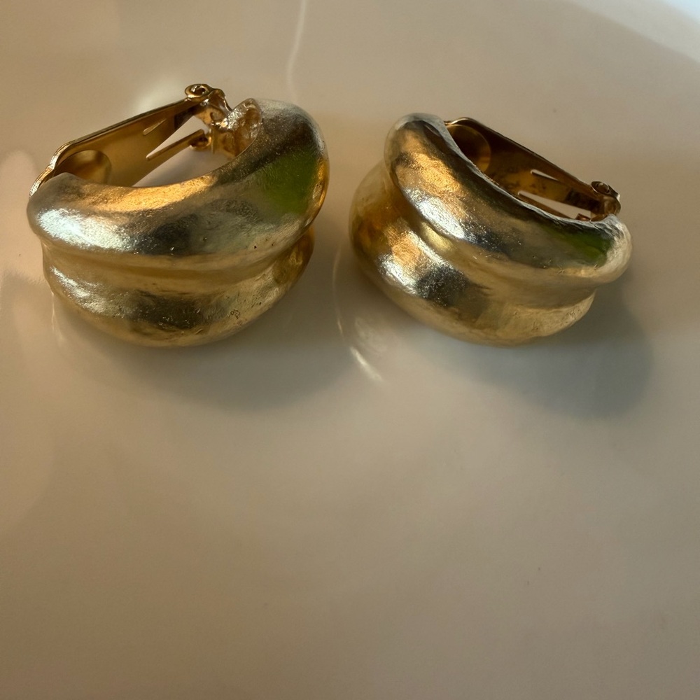 Gold Tone Double Half Hoop Vintage Clip On Earrings